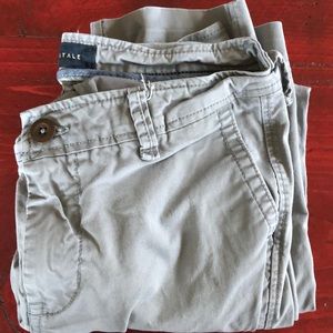 Aeropostale Chinos